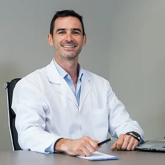 Dr. Ignacio Fernández Savoy