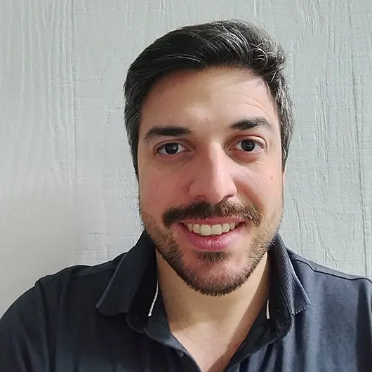 Dr. Ariel Darío Calvo