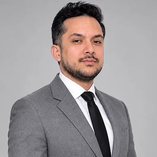 Dr. Roberto Alvarez Moran
